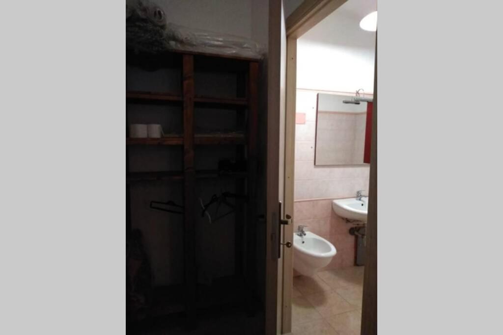 Casa Vacanza Ligustro Appartamento Il Toro SantʼAntìoco Zewnętrze zdjęcie